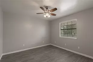 600 Palm St, Huntsville, TX 77340 - Photo 15