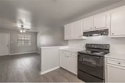 600 Palm Street #8, Huntsville, TX 77340 - Photo 9