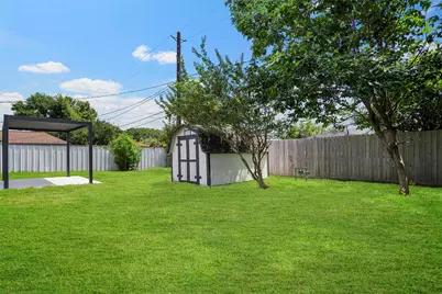 1818 Watercrest Drive, Houston, TX 77008 - Photo 29