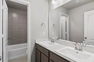 11919 Outer Bark Dr, Tomball, TX 77375 - Photo 13