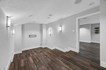 14855 Perthshire Road, Houston, TX 77079 - Photo 31