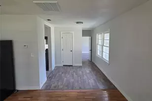 1300 West St, Rosenberg, TX 77471 - Photo 5