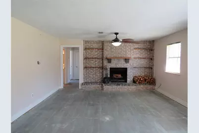 10 Forrest Lane, Angleton, TX 77515 - Photo 5