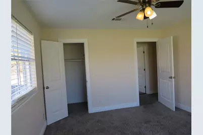 10 Forrest Lane, Angleton, TX 77515 - Photo 15