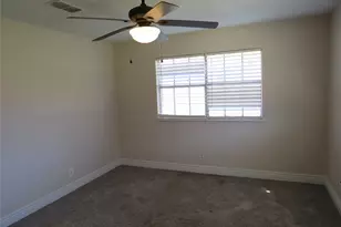 10 Forrest Ln, Angleton, TX 77515 - Photo 13