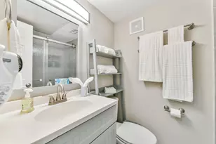 6300 Seawall Blvd, Galveston, TX 77551 - Photo 17