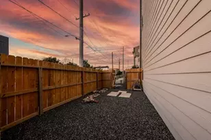 2604 McIlhenny St, Houston, TX 77004 - Photo 33