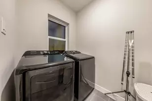 2604 McIlhenny St, Houston, TX 77004 - Photo 25