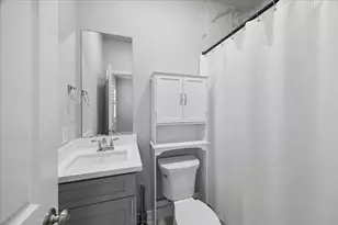2407 Lawrence St, Houston, TX 77008 - Photo 13