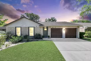 217 Greenshire Dr, League City, TX 77573 - Photo 1
