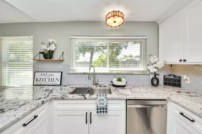 217 Greenshire Drive, League City, TX 77573 - Photo 13