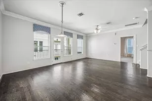 1624 W 25th St, Houston, TX 77008 - Photo 3