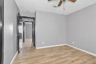 1035 Lovett St, Tomball, TX 77375 - Photo 13