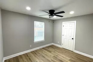 520 Avenue E, Conroe, TX 77301 - Photo 17