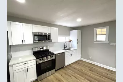 520 Avenue E, Conroe, TX 77301 - Photo 3