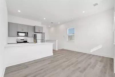 425 Alvia Run Lane #AB, Houston, TX 77018 - Photo 11