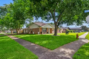 1126 Jeffrey St, Deer Park, TX 77536 - Photo 1
