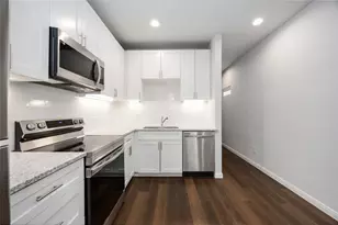 4938 Paradigm Ln, Spring, TX 77379 - Photo 7