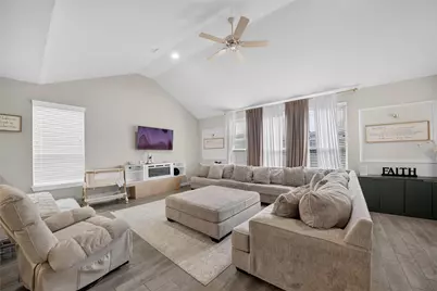 15014 Timberson Ridge Lane, Houston, TX 77090 - Photo 9