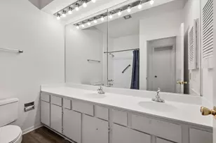 2211 S Braeswood Blvd, Houston, TX 77030 - Photo 17