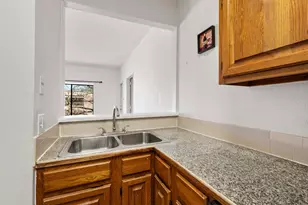 2211 S Braeswood Blvd, Houston, TX 77030 - Photo 9