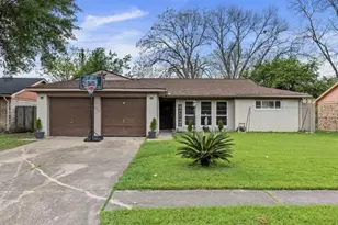 1318 Twinbrooke Dr, Houston, TX 77088 - Photo 1