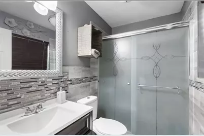 1318 Twinbrooke Drive, Houston, TX 77088 - Photo 9
