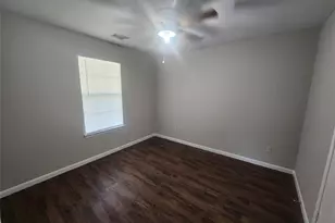 16396 Danika Oak Dr, Conroe, TX 77306 - Photo 13