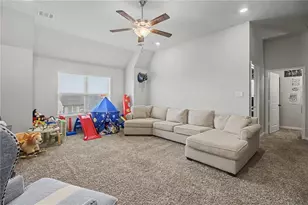 2111 Markley Dr, Bryan, TX 77807 - Photo 17