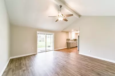 504 Avondale Lane, Friendswood, TX 77546 - Photo 5