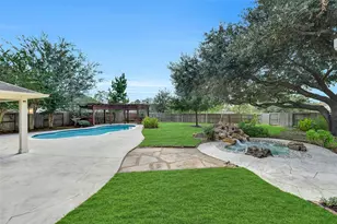 2803 Senova Ct, Pearland, TX 77584 - Photo 3