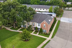 14328 Misty Meadow Ln, Houston, TX 77079 - Photo 29