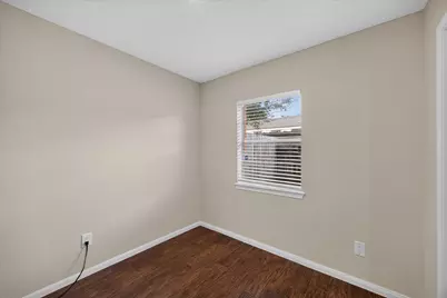 14328 Misty Meadow Lane, Houston, TX 77079 - Photo 15