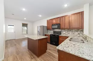 7227 Hobby Wind Ridge Dr, Houston, TX 77075 - Photo 13