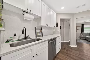 1005 Avenue D, Rosenberg, TX 77471 - Photo 19