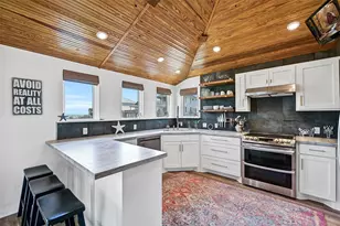 4207 Maison Rouge Ct, Galveston, TX 77554 - Photo 11