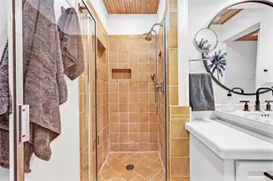 4207 Maison Rouge Ct, Galveston, TX 77554 - Photo 25