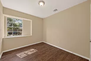 11819 Leitrim Way, Houston, TX 77047 - Photo 15