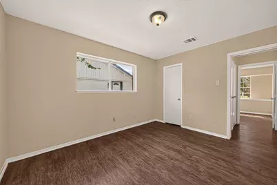 11819 Leitrim Way, Houston, TX 77047 - Photo 17