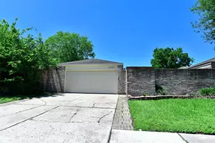 16222 Queensdale Dr, Houston, TX 77082 - Photo 1