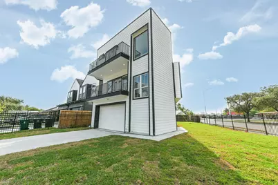 5302 Tarawa Road, Houston, TX 77033 - Photo 1