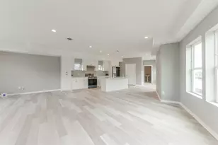 5302 Tarawa Rd, Houston, TX 77033 - Photo 11