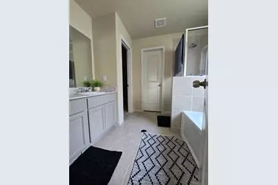 5951 Carpenters Cove Lane, Houston, TX 77049 - Photo 7