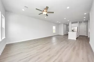 1989 Brookpointe Ln, Dayton, TX 77535 - Photo 11