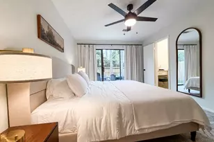 29 Pinewood Forest Ct, The Woodlands, TX 77381 - Photo 11