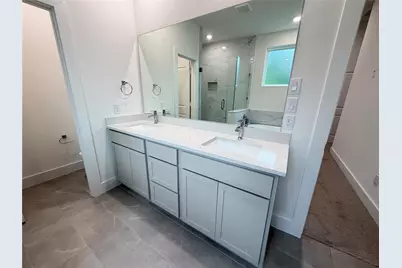 6047 Cebra St, Houston, TX 77091 - Photo 17