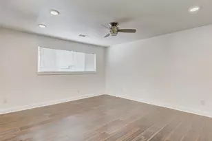 10602 Riverview Dr, Houston, TX 77042 - Photo 23