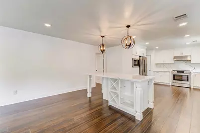 10602 Riverview Drive, Houston, TX 77042 - Photo 17