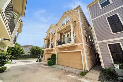 2605 Link Road, Houston, TX 77009 - Photo 1