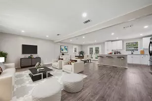 104 Co Rd 2401, Hull, TX 77564 - Photo 3